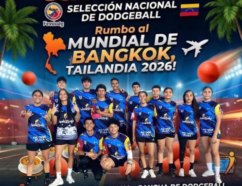 Afiche de la Selección Nacional de Dodgeball con el equipo posando y el texto: rumbo al Mundial de Bangkok, Tailandia 2026